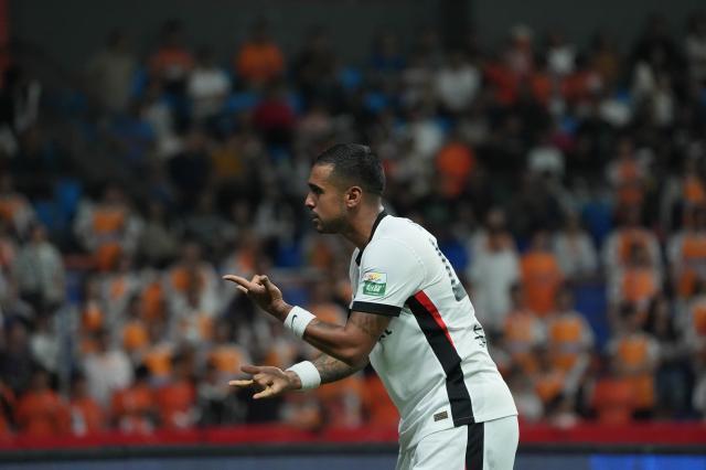 【中超】莱昂纳多2球武磊助攻 海港客场3比2玉昆